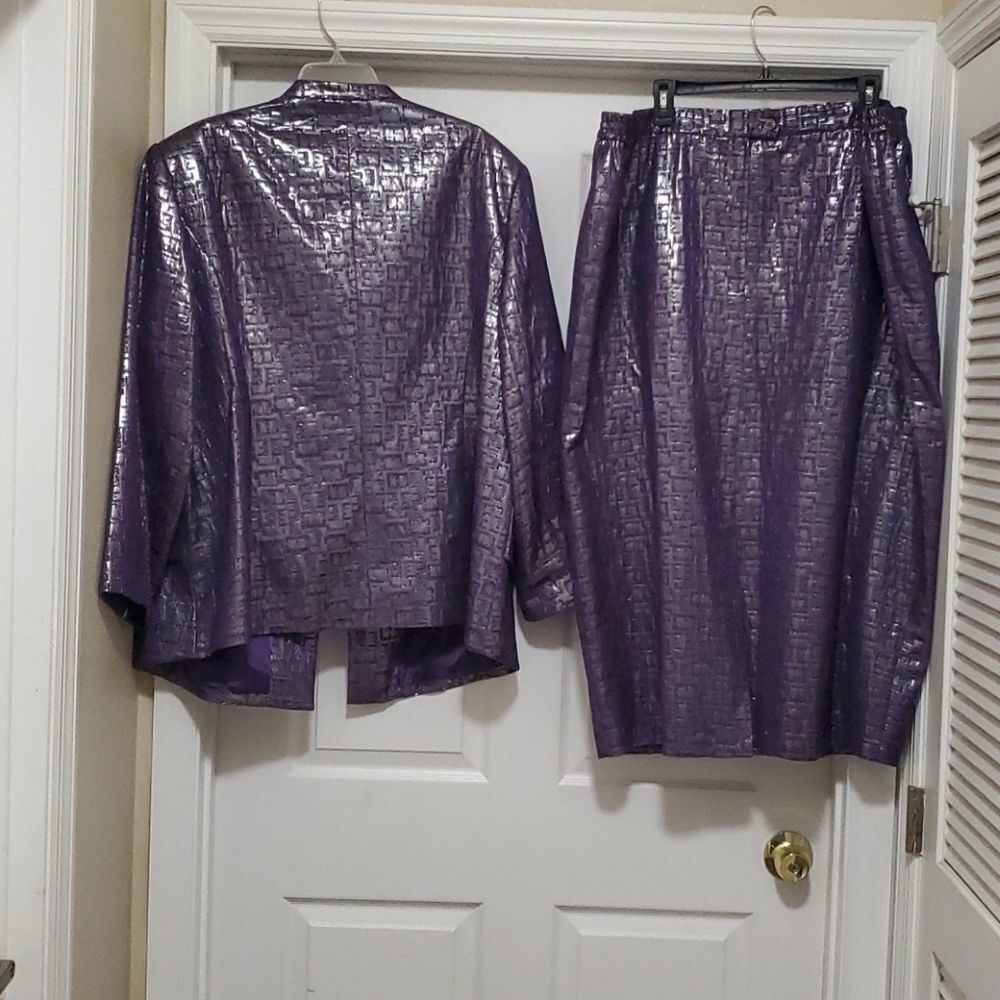 Giovanna Signature purple silver metallic woman 26W skirt set - Picture 2 of 16